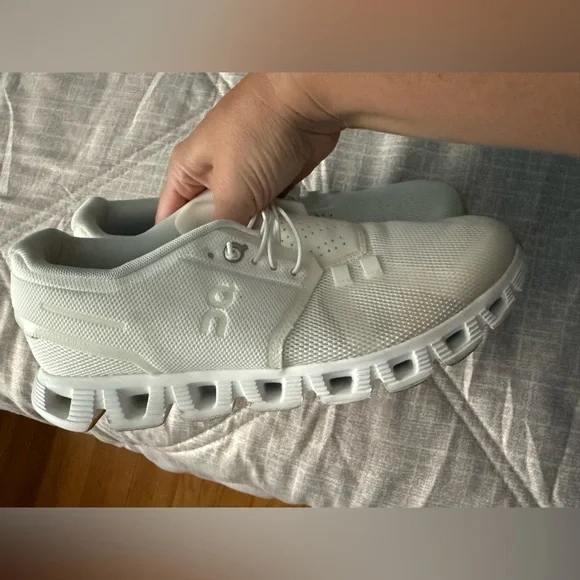 On running cloud 5 undyed sneakers - Picture 8 of 14